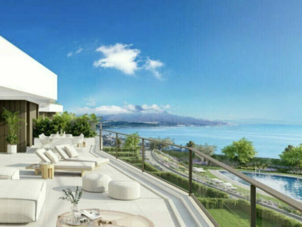 beachfront-apartment-cesares-malaga-spain